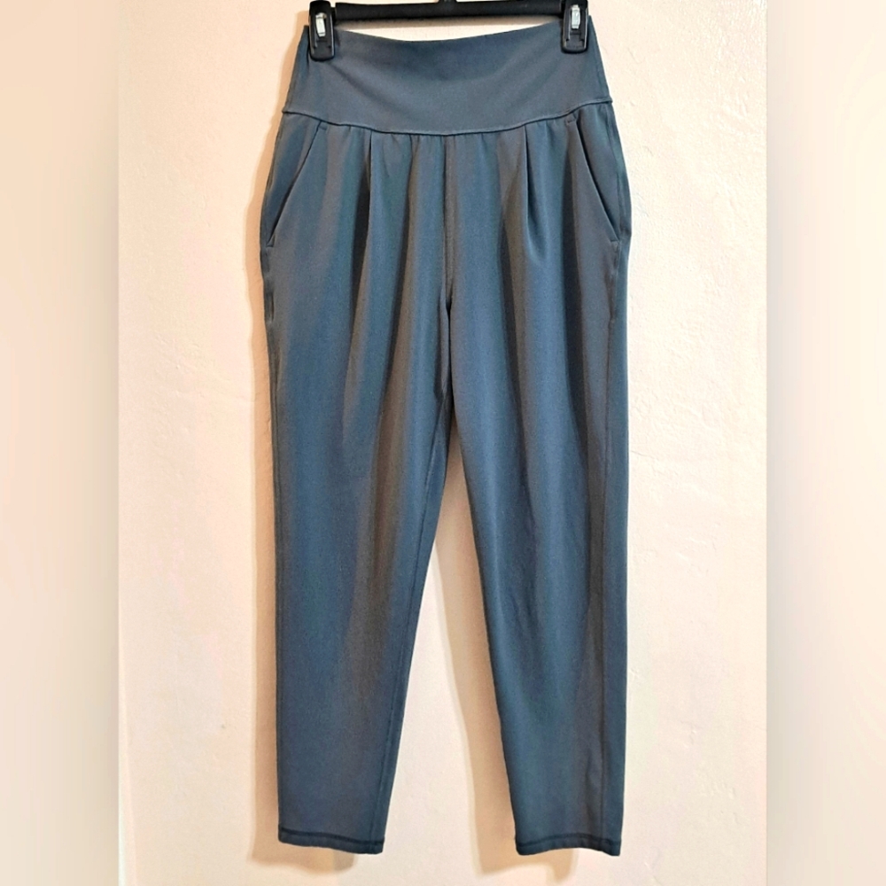 ATHLETA Blue Elation Pant Relaxed Pockets Leggings Workout Casual Soft XS EUC